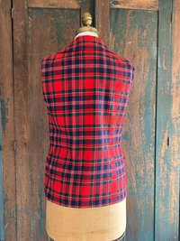 Red Tartan Wool VEST, Waistcoat, Guillet, Sz Medium Recycled, Eco-Friendly Fashion, Vintage Piece