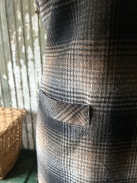 Black & Neutral Plaid Vest, Sleeveless Blazer - Size XL / 1X