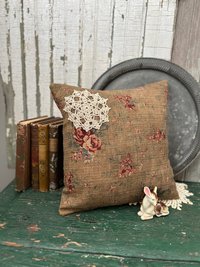 Country Rose Floral Pillow, w Vintage Lace