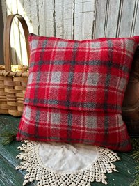 Recycled Wool Plaid Valentine Throw Pillow w Pocket