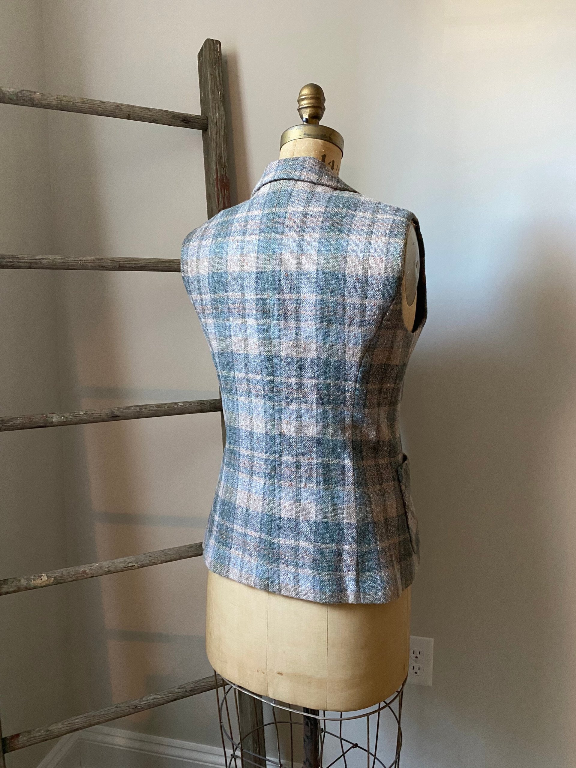 Wool Plaid Tweed VEST, Waistcoat, Guillet, Sz SMALL Recycled, Sustainable Fashion