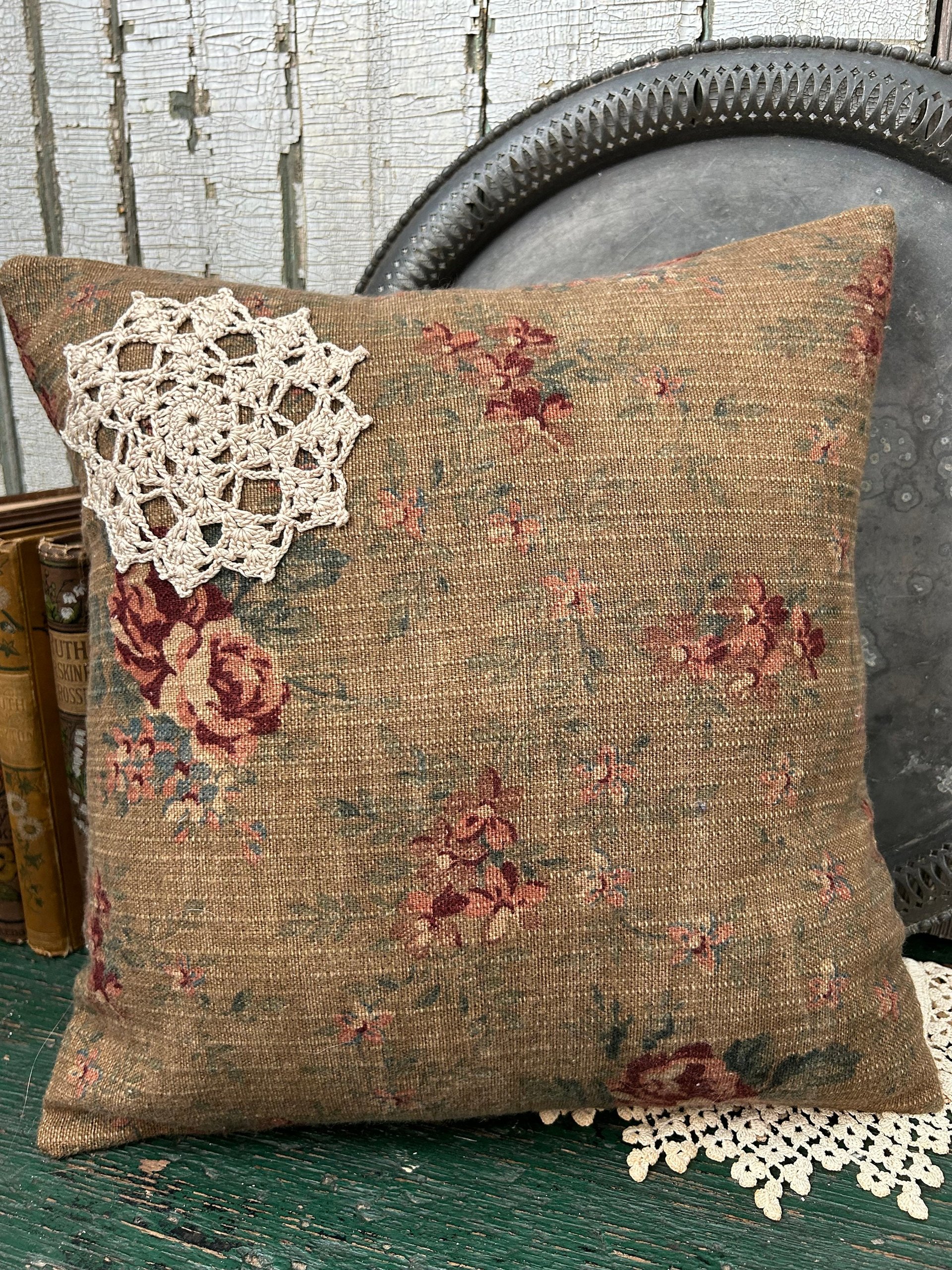Country Rose Floral Pillow, w Vintage Lace